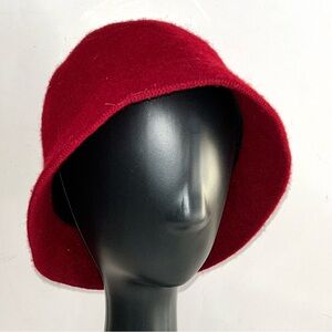 Red Wool Blend Bucket Hat AUGUST Classic Cloche Style